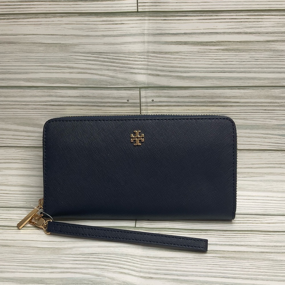 BNWTS Tory Burch Emerson Wristlet Zip Continental Wallet Navy Saffiano Leather